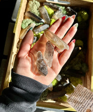Load image into Gallery viewer, Smoky Quartz Points