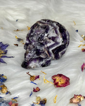 Load image into Gallery viewer, Chevron Amethyst Skull - Large w/ Etched Design