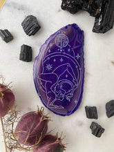 Load image into Gallery viewer, Scorpio Zodiac Symbol Agate Slices Astrology Sign