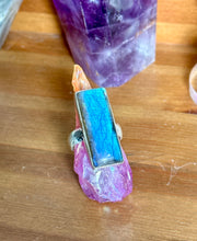 Load image into Gallery viewer, Labradorite Large Ring - Sterling Silver