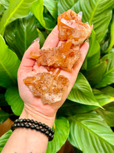 Load image into Gallery viewer, Tangerine Quartz Formations