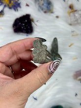 Load image into Gallery viewer, Fairy Crystal Carvings
