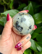 Load image into Gallery viewer, Garnierite (Green Moonstone) Spheres