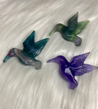 Load image into Gallery viewer, Fluorite Hummingbird (Flat back)