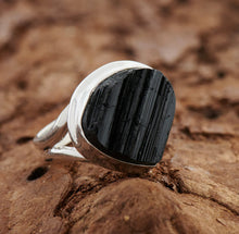 Load image into Gallery viewer, BLACK TOURMALINE STERLING SILVER RING