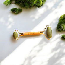 Load image into Gallery viewer, Bamboo Facial Roller Jade Stone