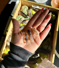 Load image into Gallery viewer, Smoky Quartz Points