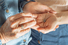 Load image into Gallery viewer, Silverite Luxe Necklace for Grandmother