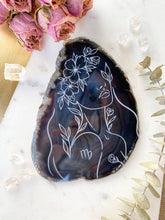 Load image into Gallery viewer, Virgo Zodiac Symbol Agate Slices Astrology Sign
