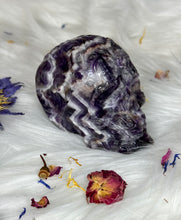 Load image into Gallery viewer, Chevron Amethyst Skull - Large w/ Etched Design