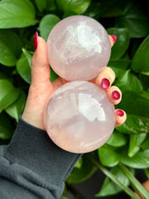 Load image into Gallery viewer, Rose Quartz Sphere