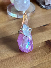 Load image into Gallery viewer, Rainbow Moonstone Medium Ring - Sterling Silver