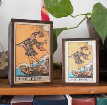 Load image into Gallery viewer, Tarot - 0 - The Fool Stash Box