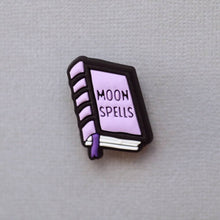 Load image into Gallery viewer, WITCH ESSENTIALS III SHOE CHARMS