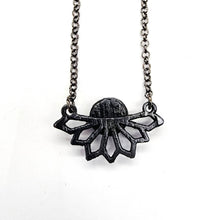 Load image into Gallery viewer, Labradorite Radiance Necklace