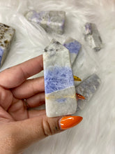 Load image into Gallery viewer, Hackmanite - Towers