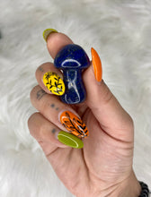 Load image into Gallery viewer, Crystal Mushroom - Small