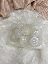 Load image into Gallery viewer, Selenite-Tumbles