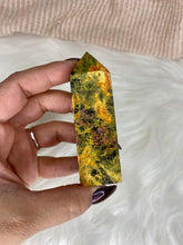 Load image into Gallery viewer, Realgar Orpiment - Tower