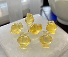 Load image into Gallery viewer, Fluorite Babies