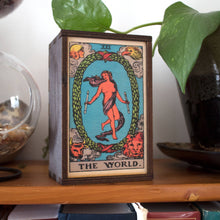 Load image into Gallery viewer, Tarot - 21 - The World Full Color Stash Box