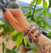 Load image into Gallery viewer, Chevron Amethyst - Bracelet
