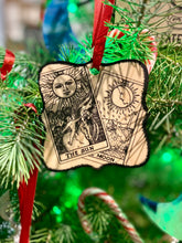 Load image into Gallery viewer, Tarot Ornament