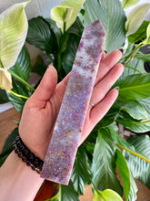 Load image into Gallery viewer, Unicorn Stone(Pegmatite) - Towers