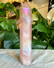 Load image into Gallery viewer, Angel Aura Rose Quartz Tower - Large