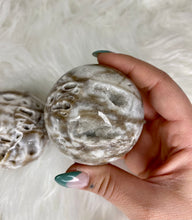Load image into Gallery viewer, Sphalerite - Spheres