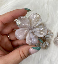 Load image into Gallery viewer, Flower Agate Flowers