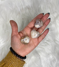 Load image into Gallery viewer, Flower Agate- Heart