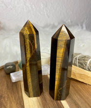 Load image into Gallery viewer, Tiger Eye Tower