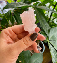 Load image into Gallery viewer, Rose Quartz Carved Roses