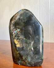 Load image into Gallery viewer, Labradorite Freeform -Large