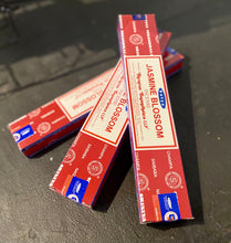 Load image into Gallery viewer, Satya Nag Champa Incense