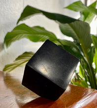 Load image into Gallery viewer, Shungite Cube-Large