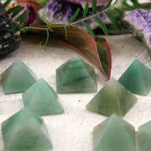 Load image into Gallery viewer, Green Aventurine Pyramids