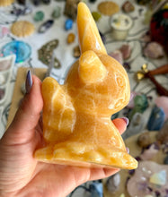 Load image into Gallery viewer, Mimiku Orange Calcite Carving - Jumbo
