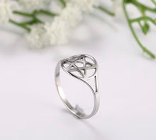 Load image into Gallery viewer, Stainless Steel Pentacle Pentgram Rings
