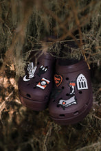 Load image into Gallery viewer, GOTHIC MANOR SHOE CHARMS
