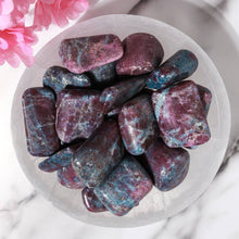 Load image into Gallery viewer, Ruby Kyanite Tumbles (UV Reactive!)
