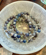 Load image into Gallery viewer, Iolite - Bracelets
