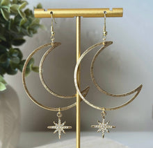 Load image into Gallery viewer, Crescent Moonlight Gold Earrings
