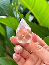Load image into Gallery viewer, Quartz Faceted Egg
