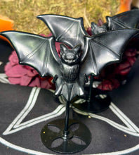 Load image into Gallery viewer, Obsidian Bat with Stand
