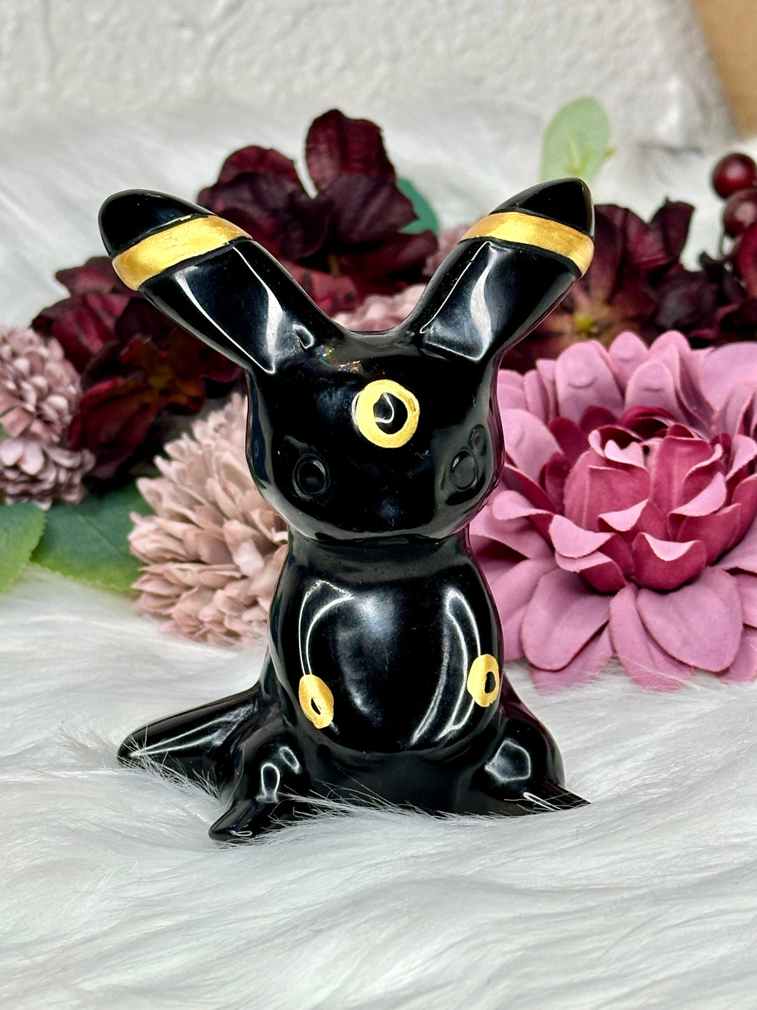 Umbreon Obsidian Carving - Jumbo