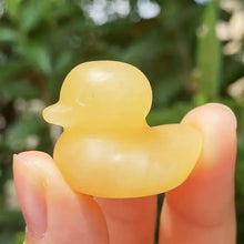 Load image into Gallery viewer, Duck Crystal Carvings
