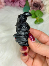 Load image into Gallery viewer, Obsidian Skull and Crow/Raven Carving

