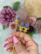 Load image into Gallery viewer, Crystal Roses with Metal Stems🌹
